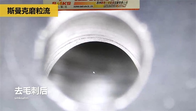 鋁合金<a href='http://www.005251.com' target='_blank'><u>交叉孔去毛刺</u></a>，<a href='http://www.005251.com' target='_blank'><u>流體拋光機</u></a>約20秒一個