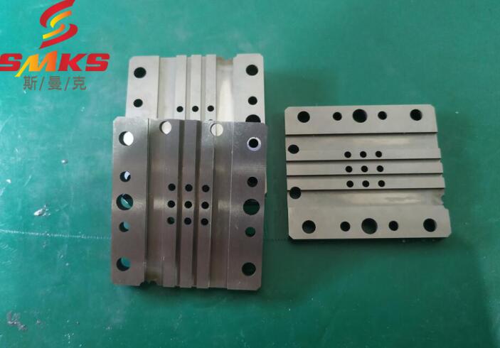 1個模具9個孔，<a href='http://www.005251.com' target='_blank'><u>流體拋光機</u></a>5分鐘夠猛！