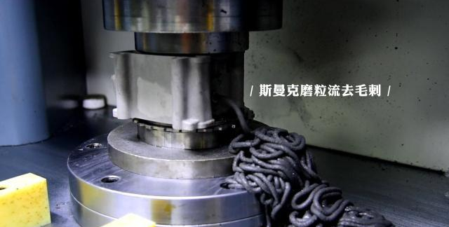 <a href='http://www.005251.com' target='_blank'><u>交叉孔去毛刺</u></a>